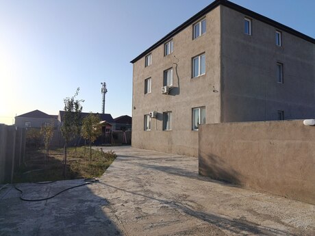 6 otaqlı həyət evi, 360 m², Görədil: 248 000 ₼ 3