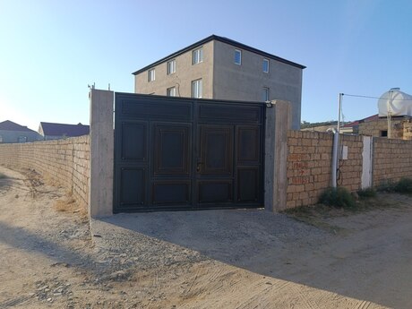6 otaqlı həyət evi, 360 m², Görədil: 248 000 ₼ 2