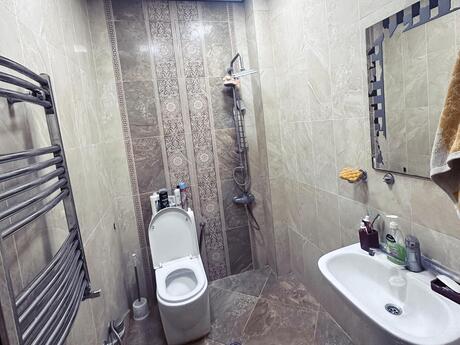 5 otaqlı həyət evi, 320 m², Xocəsən: 312 000 ₼ 3