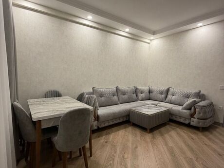 Kirayə 2 otaqlı mənzil, 70 m², West Town: 1 000 ₼/ay 4