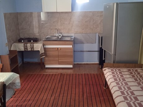 Kirayə 1 otaqlı mənzil, 15 m², İnşaatçılar: 450 ₼/ay 2