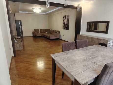 2 otaqlı mənzil, 100 m², Neftçilər: 235 000 ₼ 4