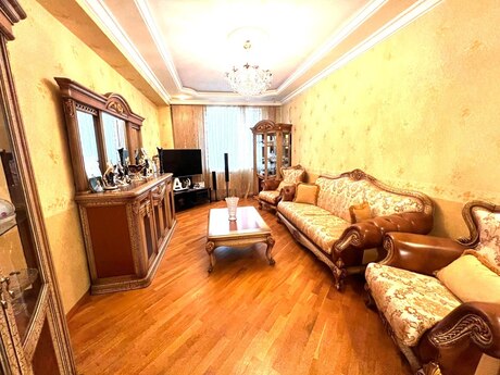 3 otaqlı mənzil, 125 m², İnşaatçılar: 280 000 ₼ 3