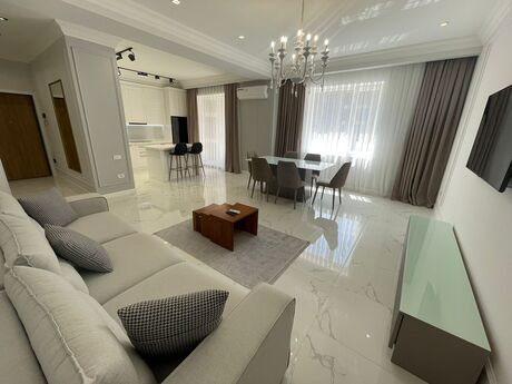 Kirayə 3 otaqlı mənzil, 135 m², Elmlər Akademiyası: 2 000 ₼/ay 2