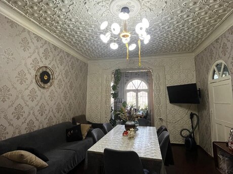 Объявление №6436434 - Баку, м. Кара Караев, 3-комн., 55 м², 2/2 этаж
