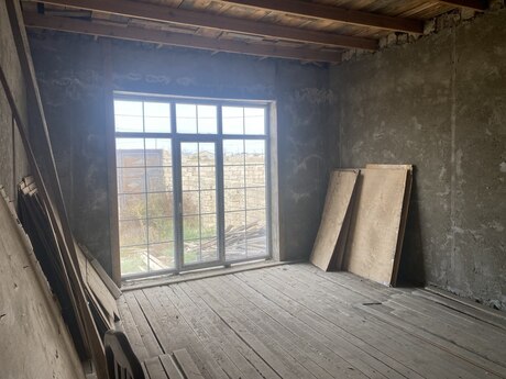 4 otaqlı həyət evi, 136 m², Bahar: 90 000 ₼ 5