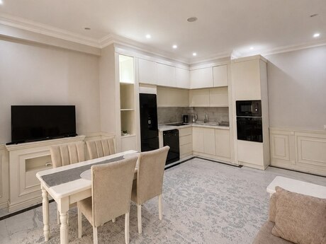 Elan №6436467 - Bakı, 28 May m., 3 otaqlı, 95 m², 14/18 mərtəbə