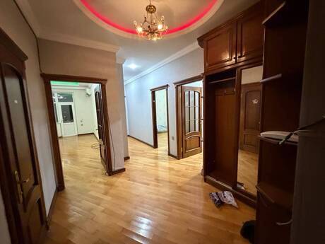 3 otaq · 98 m² · 14/17 mərtəbə, Neftçilər