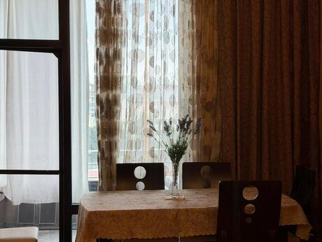 Kirayə 3 otaqlı mənzil, 110 m², Gənclik: 1 300 ₼/ay 2