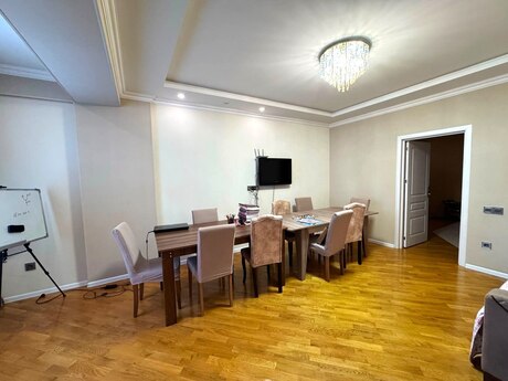 Аренда: 2-комнатная квартира, 100 м², Qara Qarayev: 770 ₼/мес 3