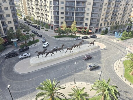 5 otaqlı mənzil, 254 m², Şah İsmayıl Xətai: 1 090 000 ₼ 2
