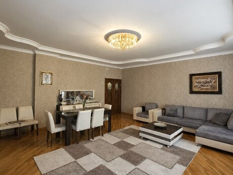 4 otaqlı mənzil, 205 m², Nizami: 525 000 ₼ 3