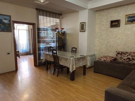 2 otaqlı mənzil, 70 m², İnşaatçılar: 168 000 ₼ 2