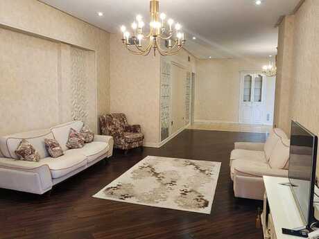 Elan №6436549 - Bakı, Nizami m., 4 otaqlı, 186 m², 6/17 mərtəbə