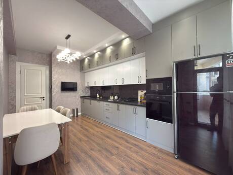 Kirayə 2 otaqlı mənzil, 110 m², Şah İsmayıl Xətai: 1 150 ₼/ay 5