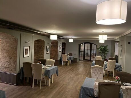 Elan №6436632 - Bakı, Sahil m., 260 m²