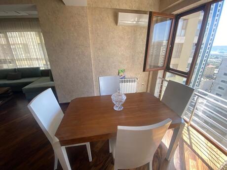 Kirayə 3 otaqlı mənzil, 138 m², Park Azure: 1 800 ₼/ay 4