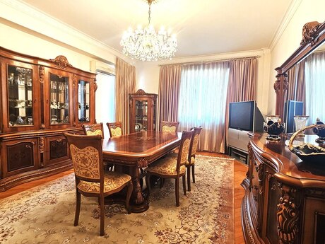 5 otaqlı mənzil, 200 m², Nəriman Nərimanov: 660 000 ₼ 2
