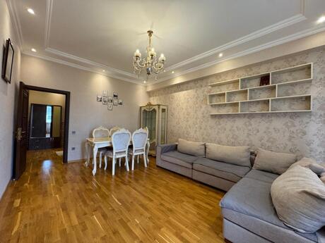 Kirayə 3 otaqlı mənzil, 83 m², Qara Qarayev: 950 ₼/ay 3