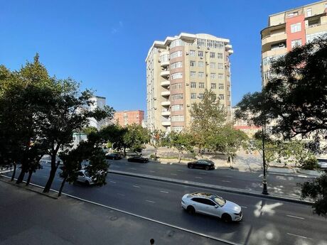Объявление №6436690 - Баку, м. Иншаатчылар, 3-комн., 75 м², 2/5 этаж
