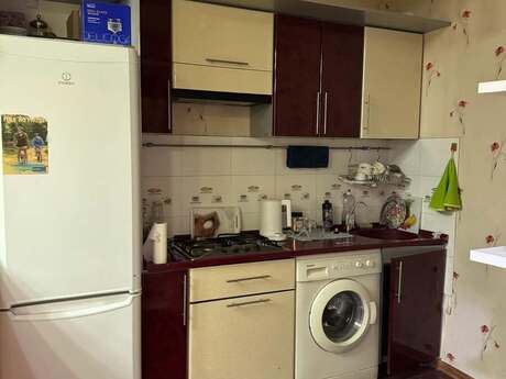 Kirayə 2 otaqlı mənzil, 70 m², İnşaatçılar: 800 ₼/ay 4