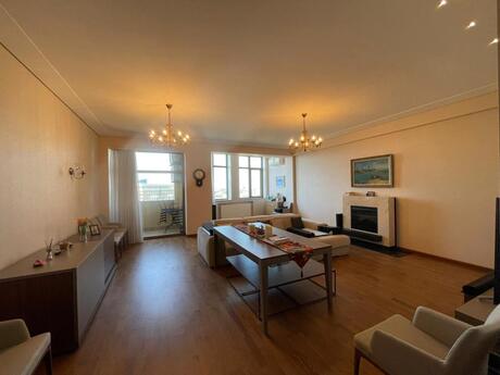 4 otaqlı mənzil, 220 m², Nizami: 680 000 ₼ 3