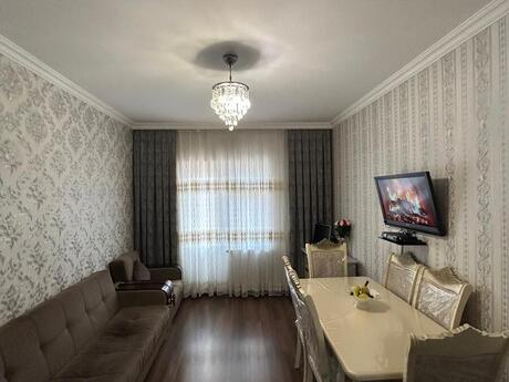 4 otaqlı mənzil, 110 m², İnşaatçılar: 238 000 ₼ 4