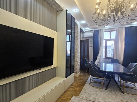 3 otaqlı mənzil, 118 m², Gənclik: 438 000 ₼ 2