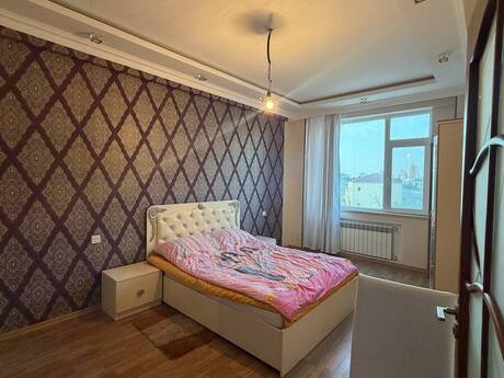 3 otaqlı mənzil, 145 m², İnşaatçılar: 320 000 ₼ 3