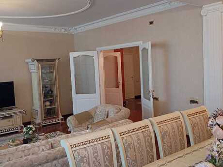 3 otaqlı mənzil, 170 m², Elmlər Akademiyası: 700 000 ₼ 4