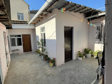 4 otaqlı həyət evi, 140 m², Azadlıq Prospekti: 112 000 ₼ 2