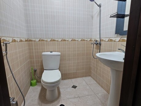 4 otaqlı mənzil, 159 m², 9-cu mikrorayon: 230 000 ₼ 4