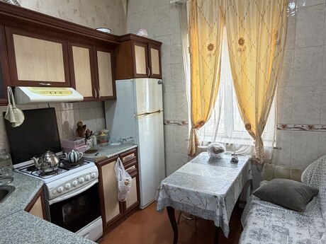 3 otaqlı mənzil, 41 m², Nəriman Nərimanov: 189 000 ₼ 2
