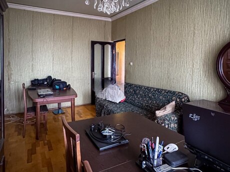 Əhmədlidə 4 otaqlı köhnə tikili mənzil satılır, 100 m², 239 000 AZN, şəkil 5 / 12