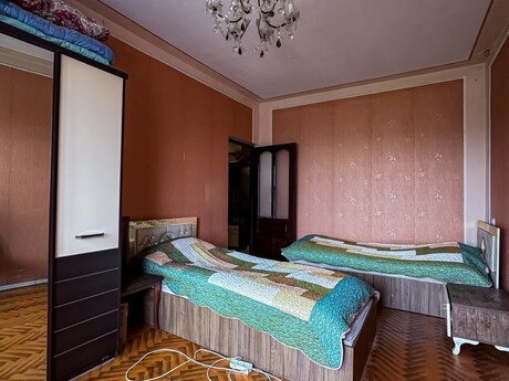 Əhmədlidə 4 otaqlı köhnə tikili mənzil satılır, 100 m², 239 000 AZN, şəkil 4 / 12