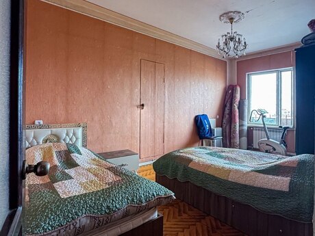 Əhmədlidə 4 otaqlı köhnə tikili mənzil satılır, 100 m², 239 000 AZN, şəkil 3 / 12