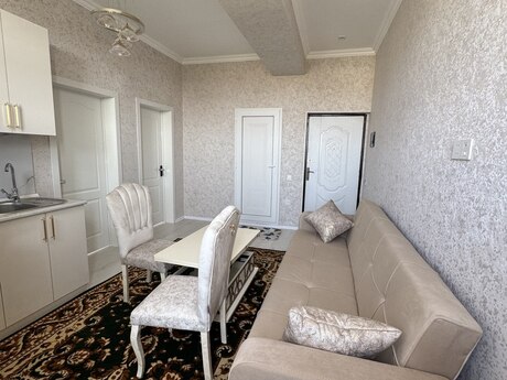 3-room apartment for rent, 70 m², Masazır: 450 ₼/mo 2