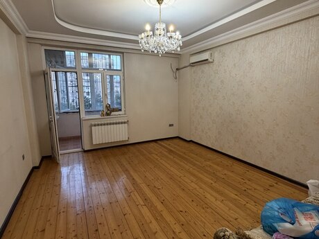 2-комнатная квартира, 64 м², Azadlıq Prospekti: 185 000 ₼ 2