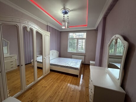 2-комнатная квартира, 64 м², Azadlıq Prospekti: 185 000 ₼ 4