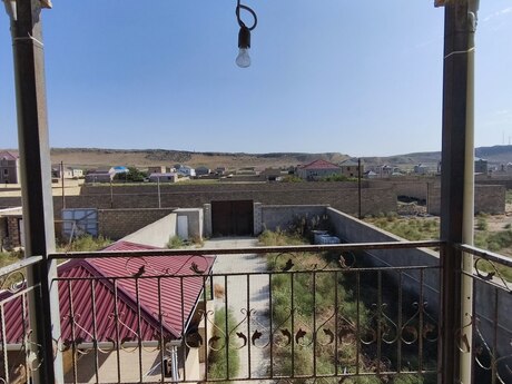 4 otaqlı həyət evi, 200 m², Qobu: 117 000 ₼ 5