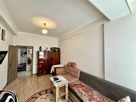 1-room apartment, 50 m², Triumph Palace: 180 000 ₼ 4