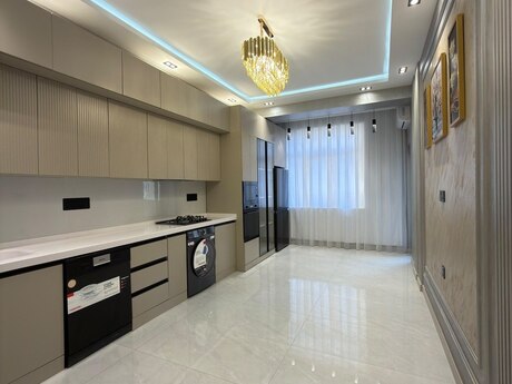 3 otaqlı mənzil, 129 m², 28 May: 485 000 ₼ 5