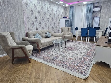 Kirayə 2 otaqlı mənzil, 102 m², Grand Hayat: 1 100 ₼/ay 2