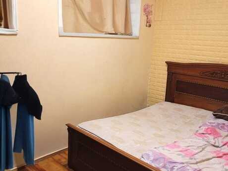 Kirayə 4 otaqlı mənzil, 100 m², 28 May: 200 ₼/ay 2