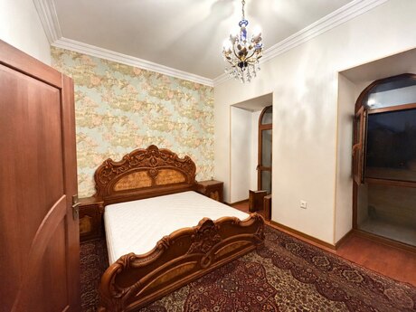 Elan №6437167 - Bakı, Gənclik m., 3 otaqlı, 100 m², 3/5 mərtəbə