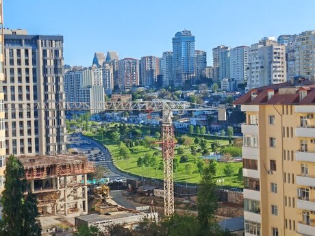 3 otaq · 142 m² · 10/14 mərtəbə, Nizami