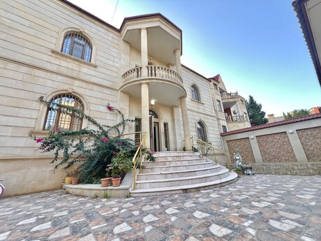 7 otaqlı həyət evi, 540 m², 8-ci mikrorayon: 1 500 000 ₼ 5