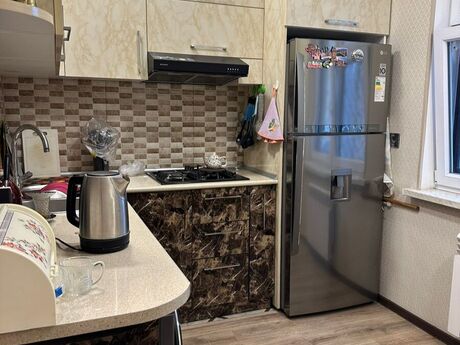 3-room apartment, 85 m², 8 Noyabr: 228 000 ₼ 4