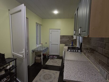 4-room apartment for rent, 100 m², Yasamal: 170 ₼/mo 2