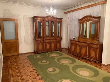 3-room apartment for rent, 84 m², 8-ci mikrorayon: 695 ₼/mo 4